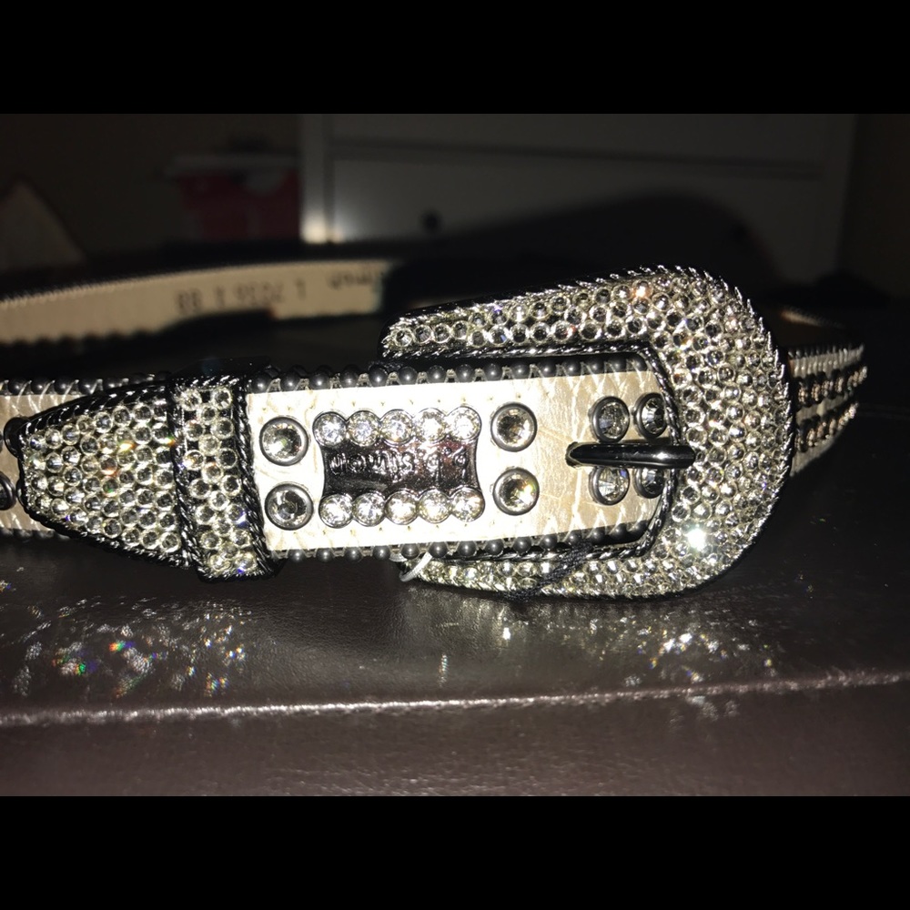 Womens Silver Shade B.B Simons belt